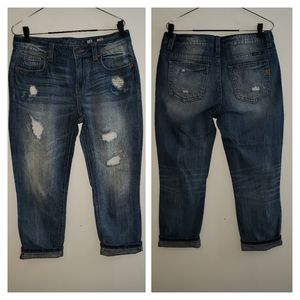 Miss Me Boyfriend capri jeans size 28. They are distressed.  Excellent condition
